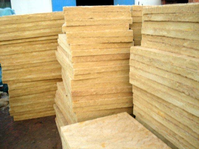 全型號(hào)外墻巖棉板專業(yè)生產(chǎn)，化工級(jí)品質(zhì)保障的行業(yè)標(biāo)桿
